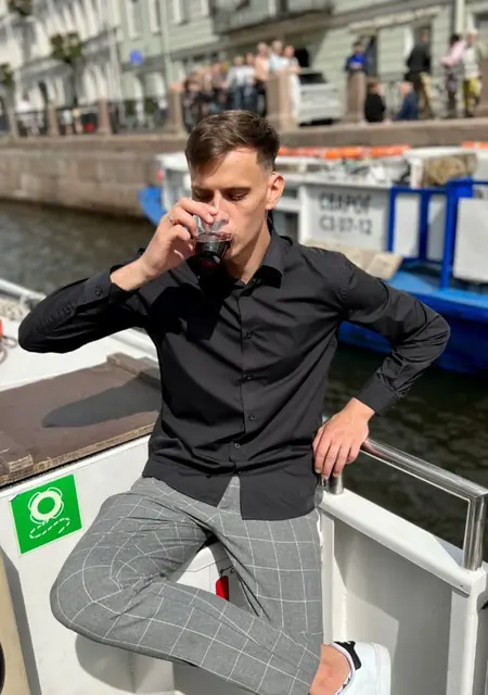 Андрей из Нижнего Новгорода, мне 26, познакомлюсь без обязательств