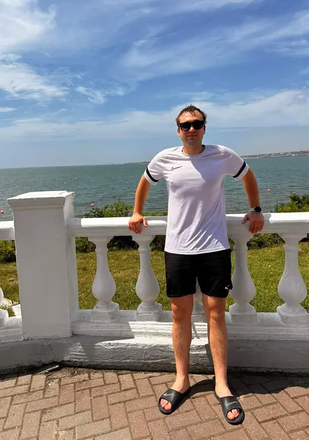 Никита из Геленджика, ищу на сайте общение