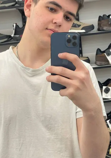 Я Жони, 19, знакомлюсь на одну ночь в Нижнем Новгороде