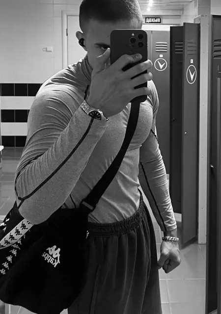 Я Данил, 22, из Йошкар-Олы, ищу знакомство для общения