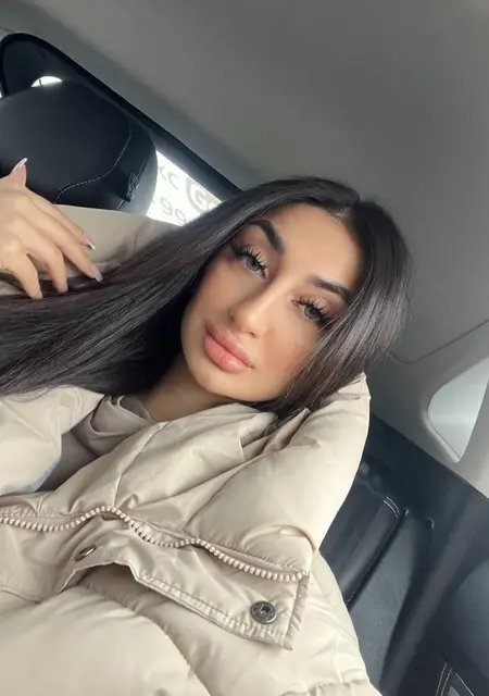 Дарина из Москвы, ищу на сайте открытые отношения