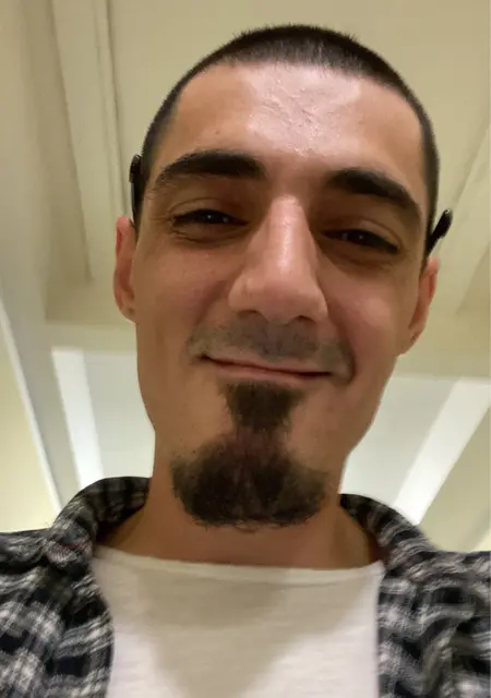 Я Arslan, 33, из Балакова, ищу знакомства без обязательств