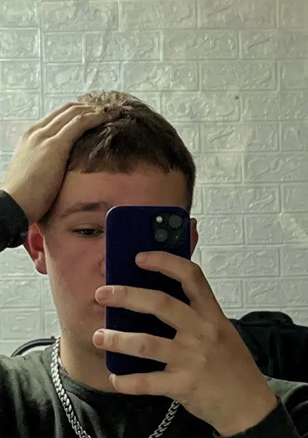 Радик из Костромы, мне 18, познакомлюсь для вирта