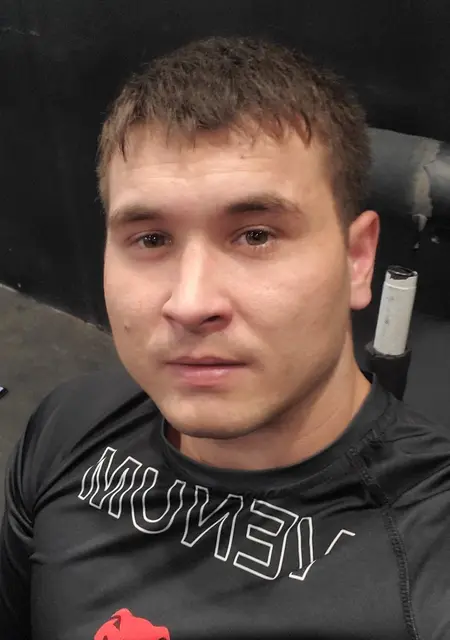 Александр из Павловской Слободы, мне 31, познакомлюсь для приятного времяпровождения