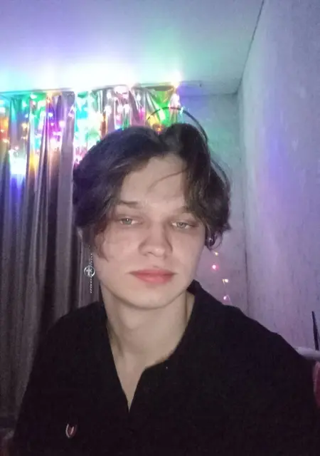 Илья из Серпухова, ищу на сайте приятное времяпровождение