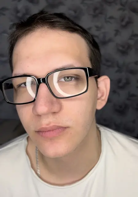 Я Андрей, 23, знакомлюсь без обязательств в Волгодонске