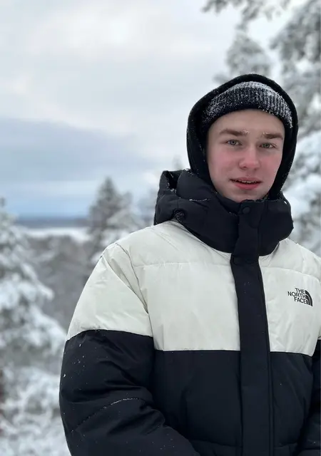 Илья из Петрозаводска, ищу на сайте приятное времяпровождение