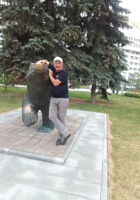 Николаи из Екатеринбурга, мне 66, познакомлюсь без обязательств