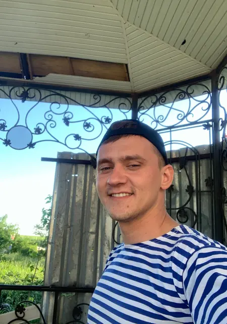 Я Максим, 31 років, знайомлюсь для постійних стосунків у Маріуполі