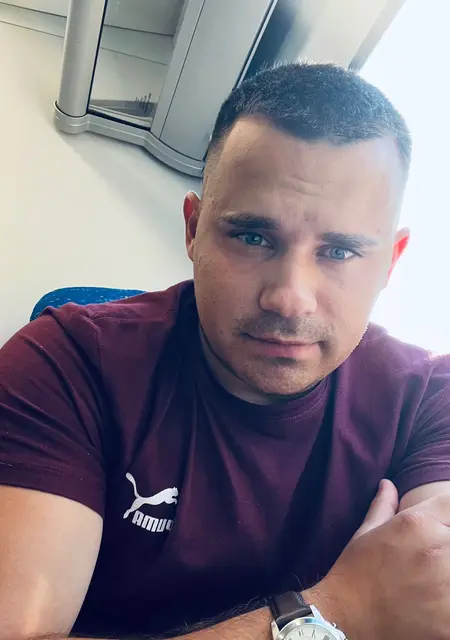 Я Сергей, 29, знакомлюсь без обязательств в Феодосии