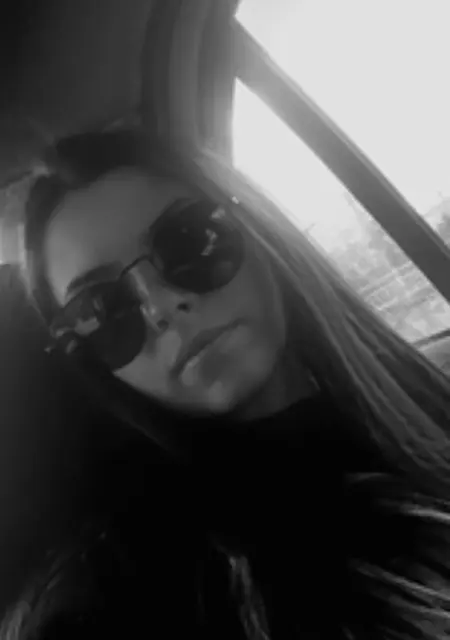 Ника из Сочи, мне 27, познакомлюсь для приятного времяпровождения