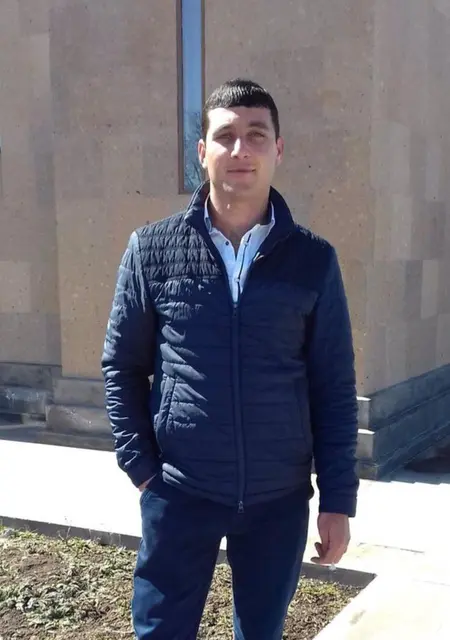 Я Tigran, 35, знакомлюсь для открытые отношения в Москве