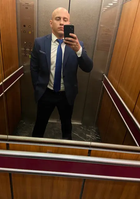 Я Иван, 31, из Малаховки, ищу знакомство для открытые отношения