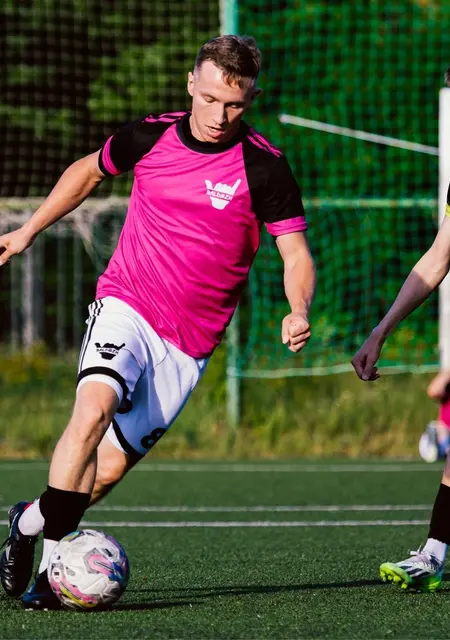 Я Илья, 27, знакомлюсь без обязательств в Иванове