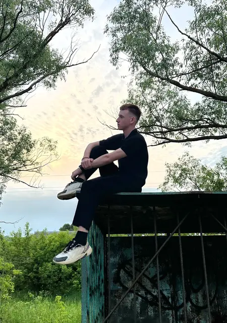 Андрей из Рязани, ищу на сайте знакомства на одну ночь