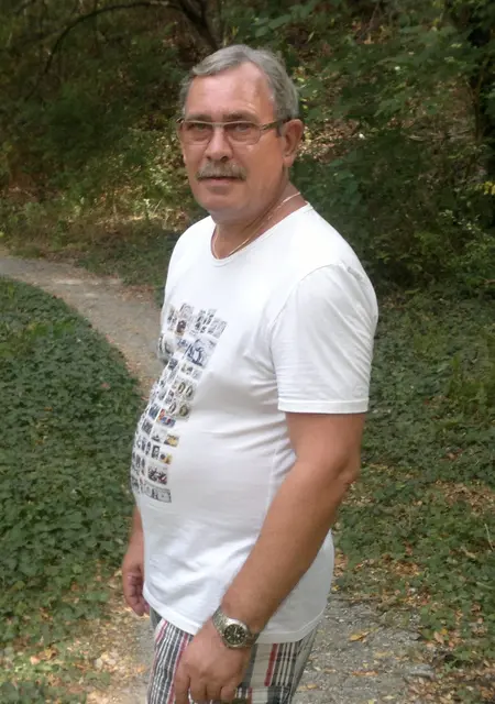 Влад из Москвы, ищу на сайте знакомства на одну ночь