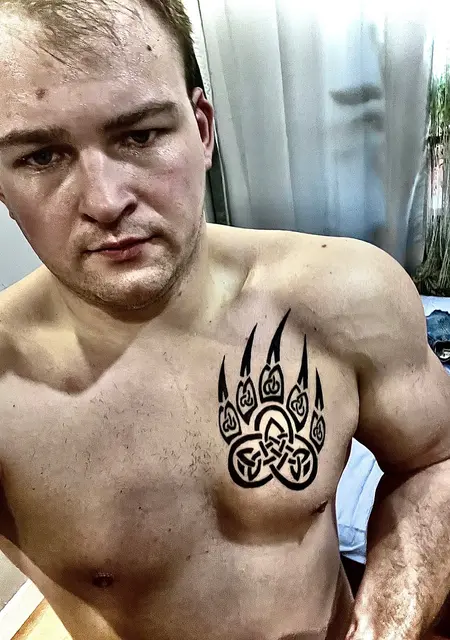 Я Виталий, 27, из Тольятти, ищу знакомство для постоянных отношений