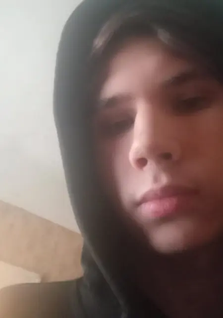 Я Вася, 20, знакомлюсь без обязательств в Кургане