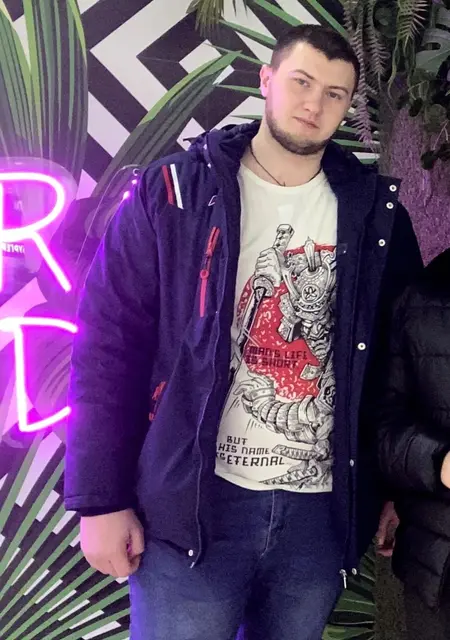 Я Михаил, 26, знакомлюсь без обязательств в Екатеринбурге