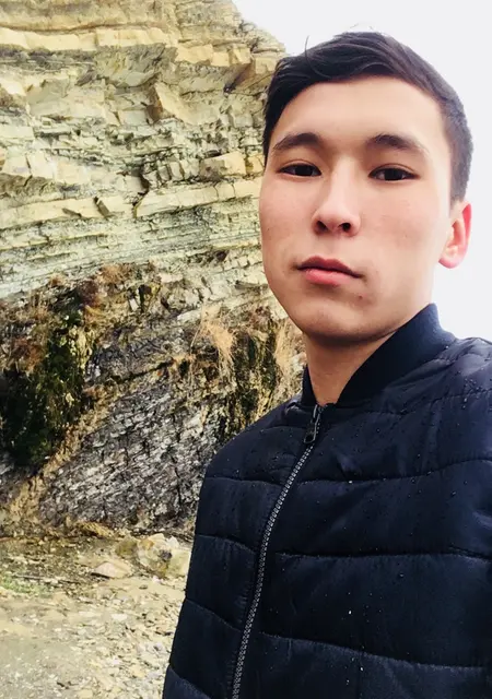 Я Булат, 29, из Керчи, ищу знакомство для совместных путешествий