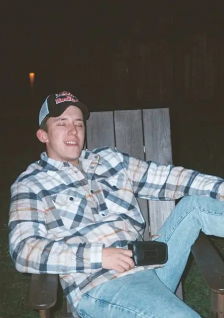 Дмитрий из Семидесятки, ищу на сайте знакомства без обязательств