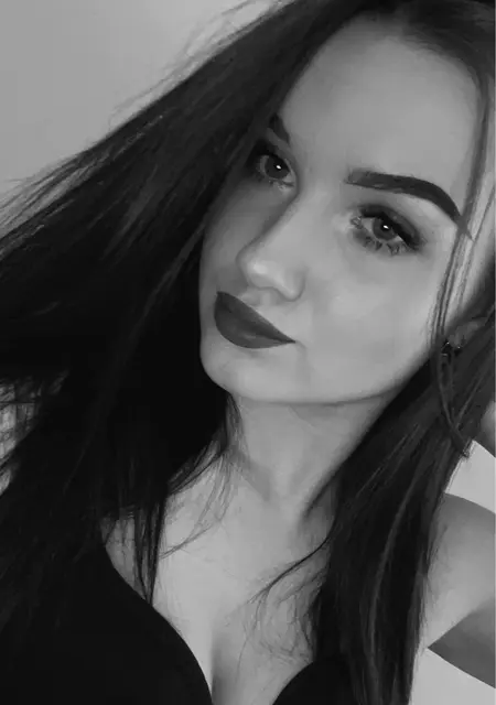 Я Дарья, 20, из Омска, ищу знакомства на одну ночь