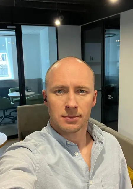 Михаил из Санкт-Петербурга, ищу на сайте знакомства на одну ночь