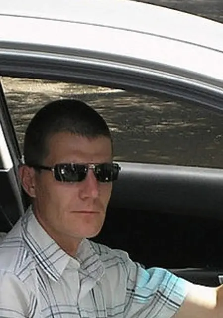 Александр из Томска, мне 47, познакомлюсь для постоянных отношений