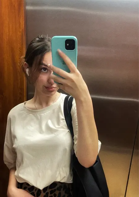 Полина из Краснодара, мне 20, познакомлюсь для приятного времяпровождения