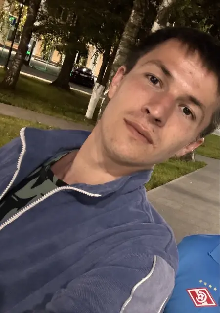 Ilya из Новочебоксарска, мне 29, познакомлюсь для вирта