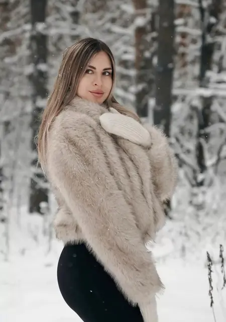 Настя из Воронежа, мне 29, познакомлюсь для открытые отношения