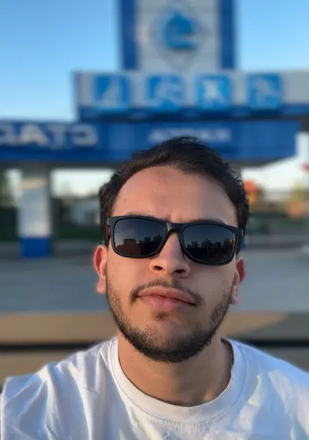 Mohamed Saleh из Тамбова, мне 28, познакомлюсь для вирта