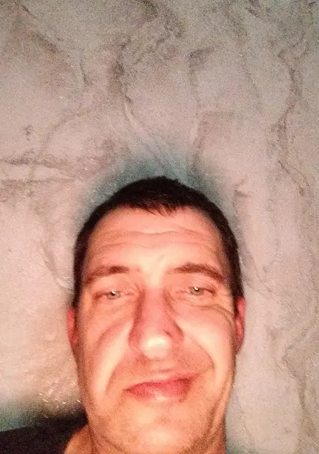 Михаил Чопов из Калининграда, ищу на сайте знакомства на одну ночь