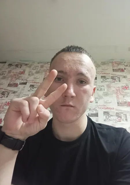 Я Никита, 20, знакомлюсь на одну ночь в Абакане