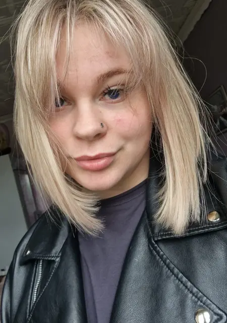 Аннушка из Тобольска, ищу на сайте дружбу