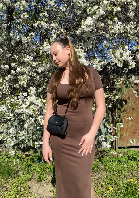 Вероника из Ростова-на-Дону, мне 19, познакомлюсь для общения