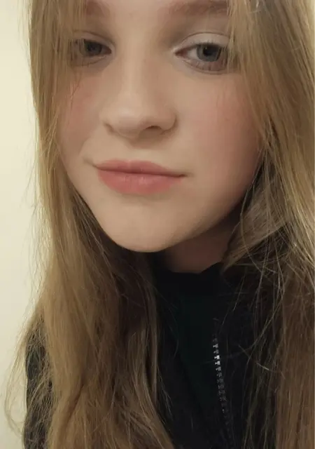 Ксюша из Санкт-Петербурга, мне 19, познакомлюсь для вирта