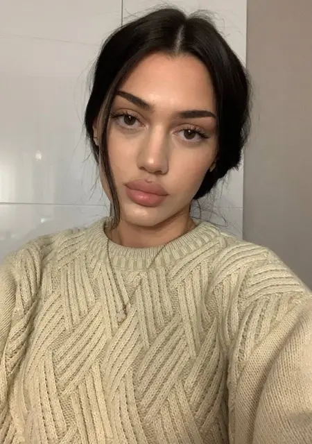 Я Виолетта, 61, знакомлюсь для вирта в Севастополе