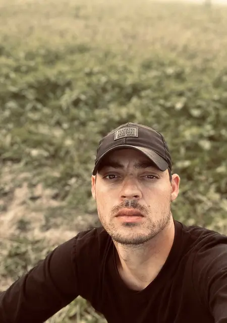 Я Mark, 34, из Серпухова, ищу знакомство для вирта