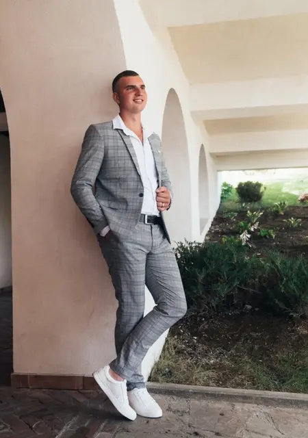 Я Vladislav, 27, знакомлюсь для общения в Новороссийске