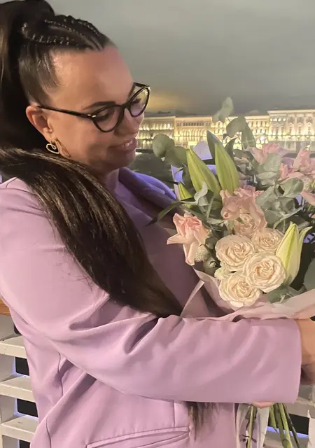 Я Екатерина, 41, знакомлюсь для приятного времяпровождения в Санкт-Петербурге