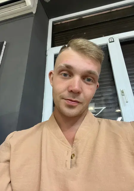 Егор из Новороссийска, ищу на сайте знакомства без обязательств