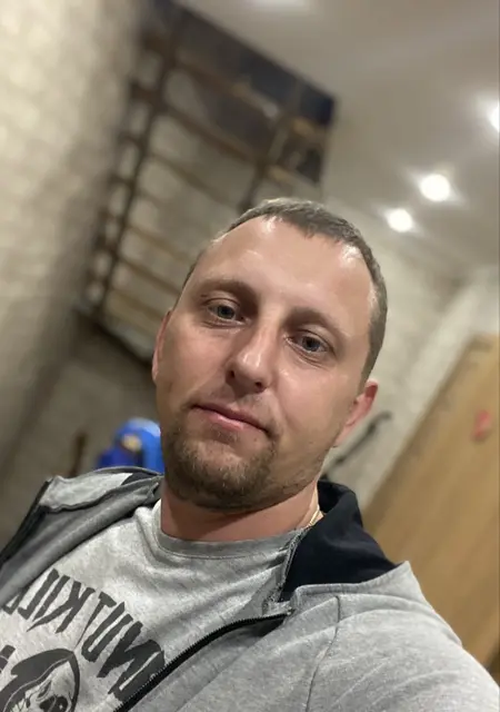 Sasha из Пушкина, ищу на сайте знакомства на одну ночь