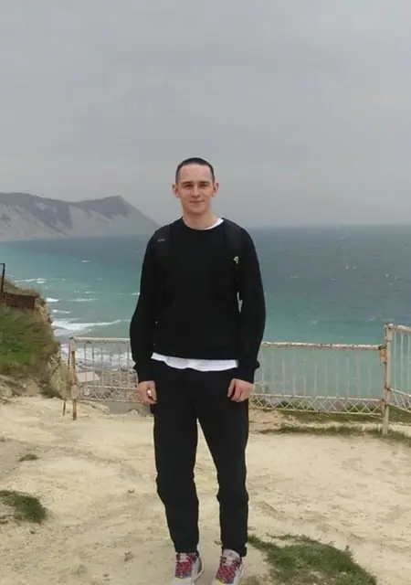 Я Сёмен, 25, знакомлюсь для приятного времяпровождения в Екатеринбурге