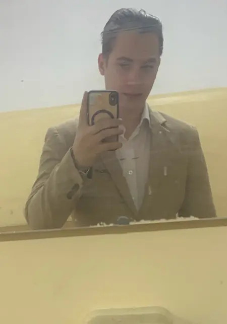 Я Илья, 20, из Улан-Удэ, ищу знакомства без обязательств