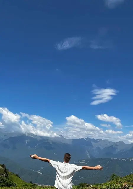 Виктор из Липецка, ищу на сайте приятное времяпровождение