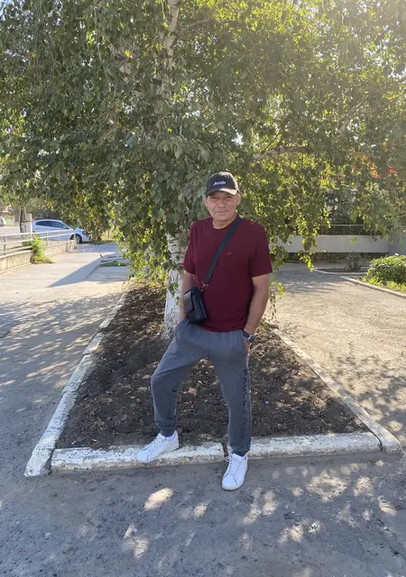 Александр из Ростова-на-Дону, ищу на сайте знакомства на одну ночь