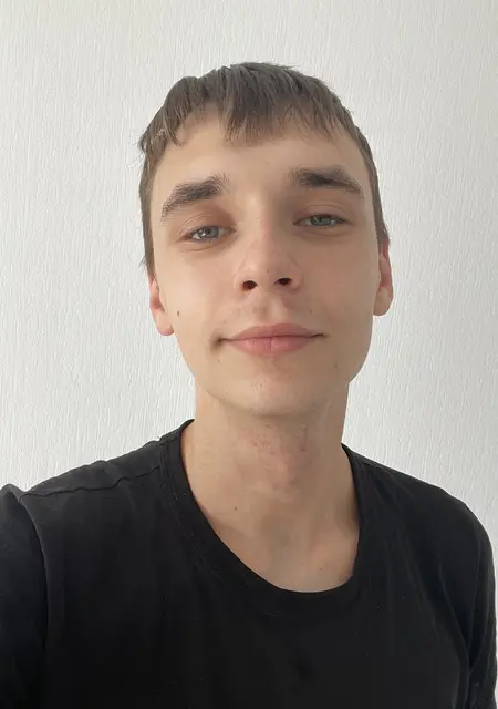 Данил из Екатеринбурга, мне 21, познакомлюсь на одну ночь