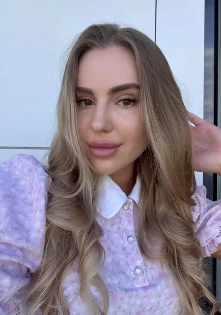 Я Juli, 23, знакомлюсь для постоянных отношений в Сочи