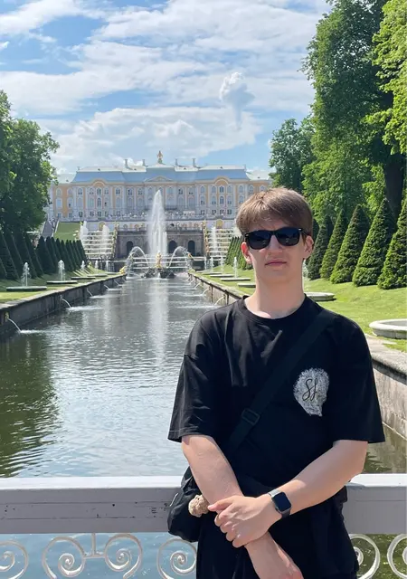 Я Серж, 19, знакомлюсь без обязательств в Рязани